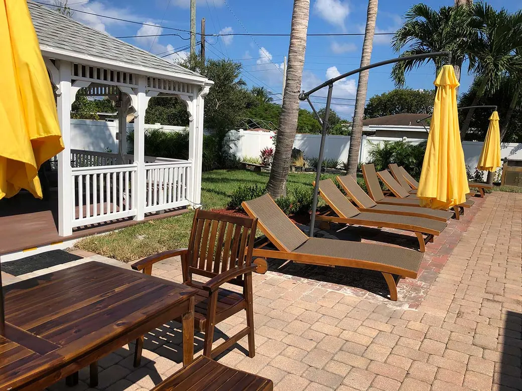 Patio and gazebo at Archstone